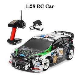 K969 128 2.4G 4WD Cepillado RC Coche de alta velocidad Drift Car Toy 