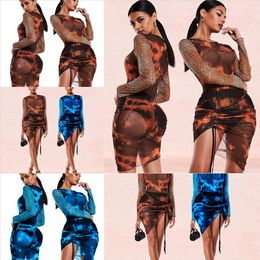 Vetement Kardashian En Ligne 2025