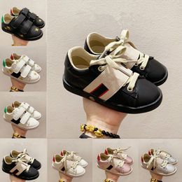 chaussures coeur rouge