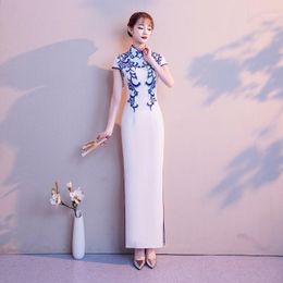 New Luxurious White Embroidered Roses Long Dress Cheongsam Qipao lcdress115