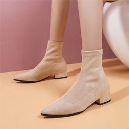 chaussure daim marron