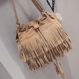 brown fringe crossbody bolsa