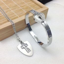 Nueva Llave De Bloqueo De Árbol Pulsera De Oro Rosa Pulsera Nueva Llave De Bloqueo De Árbol Pulsera De Oro Rosa Pulsera