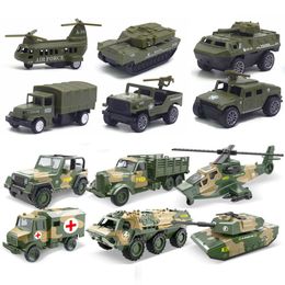 Militaerisches gruenes auto