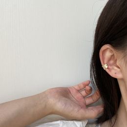 Estilo Frío Elegante Simple Exagerado Pendientes De Anillo De Oreja Grande Estilo Frío Elegante Simple Exagerado Pendientes De Anillo De Oreja Grande