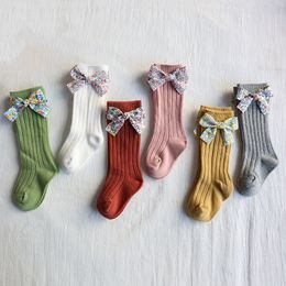 Remise Bebe Fille Longue Chaussettes 21 En Vente Sur Fr Dhgate Com