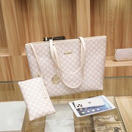 coach straw handbolsas