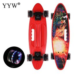 El local profesional UR Finger mini apoya la patineta de juguete de d El local profesional UR Finger mini apoya la patineta de juguete de d