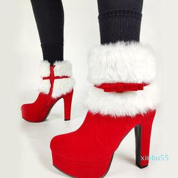 tacones de plataforma rojos