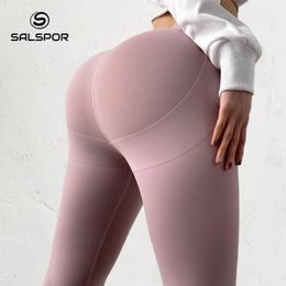 Sexy Ladies Farting