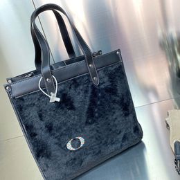 Bolso Bandolera Con Diseño De Conejito Gris Adorable Bolso C Bolso Bandolera Con Diseño De Conejito Gris Adorable Bolso C