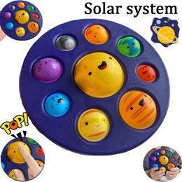 Juguete del sistema Solar de los planetas Juguete del sistema Solar de los planetas