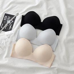 Frente francés Botón-belleza del estilo trasero del sujetador Summmer Mujer Sin Acero Anillo sujetador-negro Frente francés Botón-belleza del estilo trasero del sujetador Summmer Mujer Sin Acero Anillo sujetador-negro