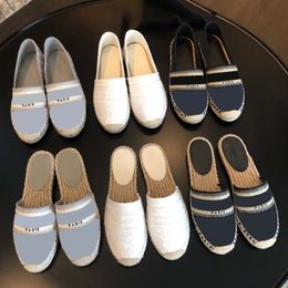 Por mayor Zapatos De Tono - Comprar artículos baratos de suministro de  Argentina en China | DHgate.com