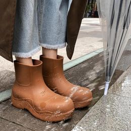 Compre al por mayor Botas De Goma Chica Lluvia de bajo precio \u0026 de calidad  con envío gratuito | Es.DHgate
