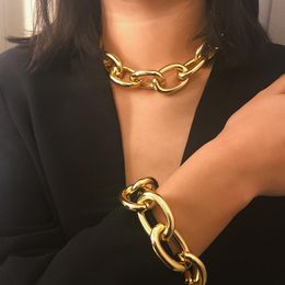 The Belcher's Simple Circle Love Heart Round Choker Necklace for Women Girls Lover Hollow Clavicle Geometric Statement Personalist Collar Punk Party Jewerly-Gold Round The Belcher's Simple Circle Love Heart Round Choker Necklace for Women Girls Lover Hollow Clavicle Geometric Statement Personalist Collar Punk Party Jewerly-Gold Round
