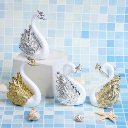 2Pcs Romantic Crown Swan Cake Topper Cake Dessert Baking Decor Ornament Supp OC
