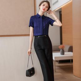 Cómo combinar pantalón azul marino para hombre - Blog Moda Hombre