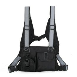 Cofre De Pecho De Radio Cofre En Pecho Bolsillo De Bolsa Cofre De Pecho De Radio Cofre En Pecho Bolsillo De Bolsa