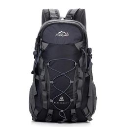 40L Große Outdoor Trekking Rucksack Wasserdicht Unisex Herren Damen Rot 40L Große Outdoor Trekking Rucksack Wasserdicht Unisex Herren Damen Rot