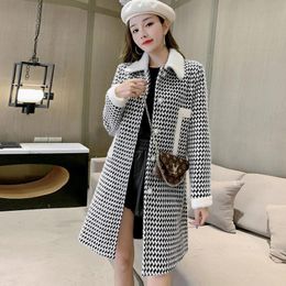 Winter Warm Wool Coat Women 20180 Fashion Plaid Loose Woolen Jackets Coats Thick England Style 