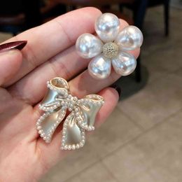 paquete de 10 Botones de perlas blancas en bola completa con vástago de metal para camisa o cárdigan botón