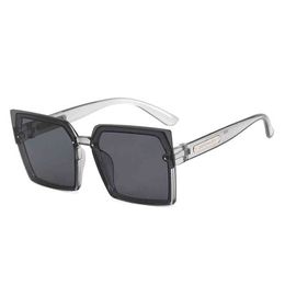 Gafas de sol 3D cuadradas negras Gafas de sol súpermujer Gafas de sol 3D cuadradas negras Gafas de sol súpermujer