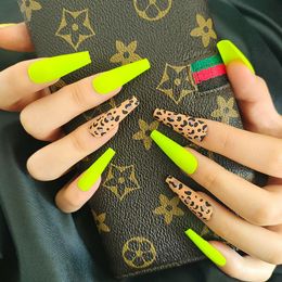 Featured image of post Uñas Acrilicas Amarillas Mate