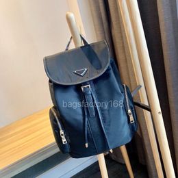 Compre al por mayor Mochilas Ligeras Impermeables de bajo precio \u0026 de  calidad con envío gratuito | Es.DHgate