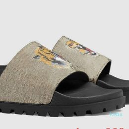 Koop groothandel Brede Stijl Schoenen in bulk van Chinese leveranciers met  coupon | DHgate