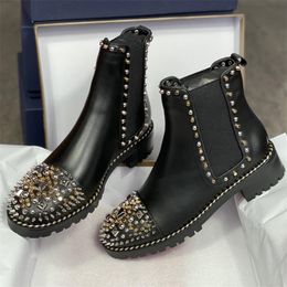 Distribuidores de Descuento Botines Planos Con Tachuelas 2021 en Venta en  DHgate.com