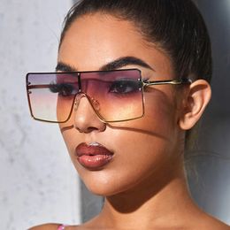 mirrored letters NZ - 2021 Summer 2021 One Piece Square Sunglasses Women Luxury Brand Designer Oversized Big Frame Letters Sun Glasses Gradient Mirror Shades A520
