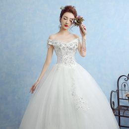 Vintage Lace Cap Sleeves V Neck Tulle Wedding Gowns 2017 Rustic Dresses Vestido De Casamento Vintage Lace Cap Sleeves V Neck Tulle Wedding Gowns 2017 Rustic Dresses Vestido De Casamento