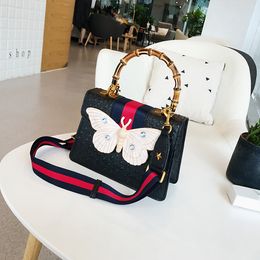 En Marque À Sacs Distributeurs Main Gros De Papillon Ligne MUqzVpSG