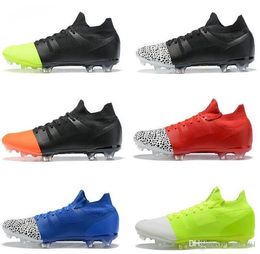 chaussure de ronaldo 2019