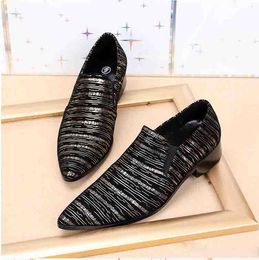 marche di scarpe eleganti
