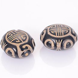 Calvas Wholesale Acrylic Flat Oval Rose Pattern Carving Plastic Loose Beads with Gold Lined Spacer Charm Antique Design Beads for DIY Color: Black with Red 