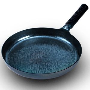 262830cm Ijzeren KoekenpanInductie CompatibelChinese Traditionele Gehamerde Pan Blauw Koken Wok Keuken Kookgerei 240308