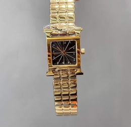 26 mm 21 mm vintage Gold plaqué carré de lunette montre en acier inoxydable quartz wristwatch féminins Numéro de montres numériques Starry Sky Dial Sign Logo Heure Lady Clock