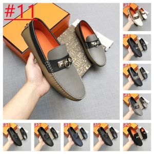 26Model Designer Loafers Men Nieuwe luxueuze suede loafers Echt lederen slip op mocassins Men Comfy Red Moccasin Driving Loafers voor mannen