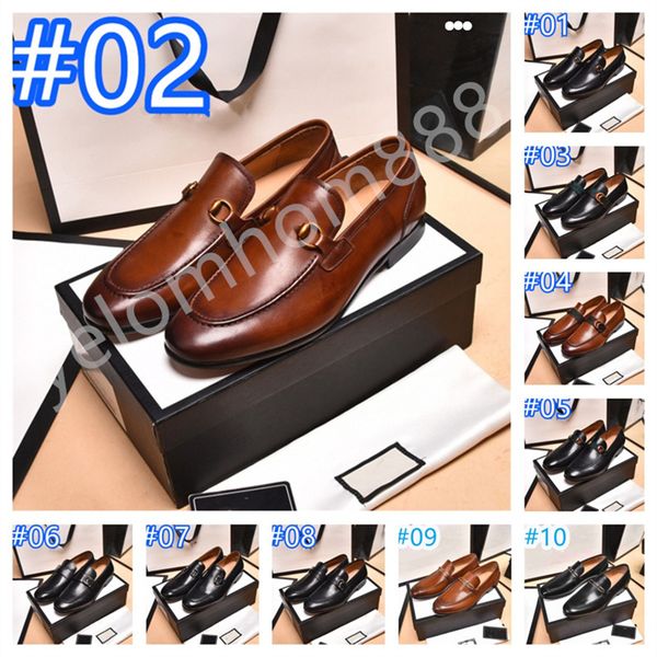 28 Estilo Nuevos zapatos de diseñador para hombres 2023 Nueva moda Hombre maduro Zapatos de cuero Oxford Zapatos sociales Zapatos casuales de negocios Vestido con punta en punta Zapatos de trabajo para conducir