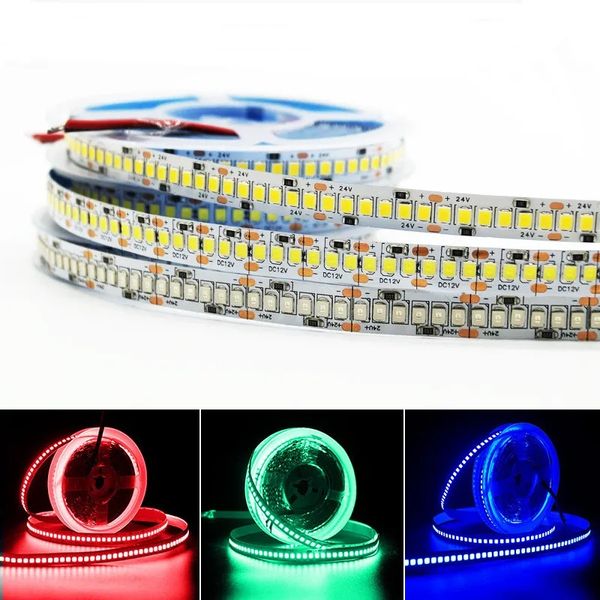 2835 LED Bande Lumineuse 12V 24V Simple Rangée 5M 1200 LEDs Blanc Chaud/Rouge/Vert/Bleu Ruban Bandes Éclairage Flexible pour Noël Chambre Décor À La Maison