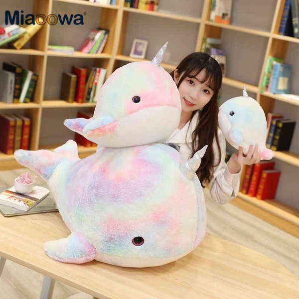 2845 cm arc-en-ciel narval en peluche rempli d'animaux de mer coloré baleine poisson poupée coussin doux pour enfants bébé fille cadeau d'anniversaire J220729