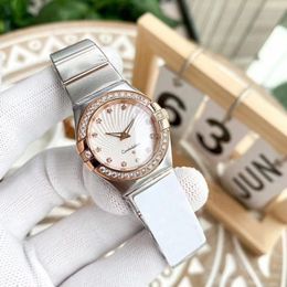 28 Mm Horloges Voor Vrouwen 2023 Nieuwe Womens Omeg Horloges Diameter Alle Wijzerplaat Werk Quartz Horloge Top Luxe Merk o08