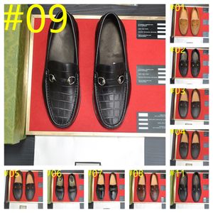 28Model Italie Designer Mens Chaussures formelles chaussures oxford pour hommes