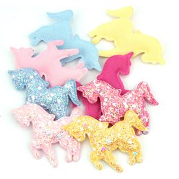 28pcs 5.5*7cm Appliques de unicornio brillante para brillar Crafts Decoración Decedente de bricolaje Adornos de cabello Accesorios