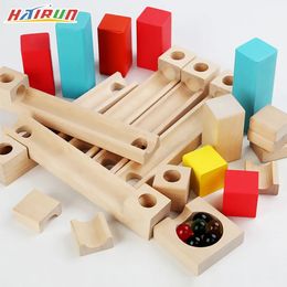 28 Stuks Houten Runway Rollende Bal Track Blokken Childrens Educatief Gemonteerd Diy Building Pijp Speelgoed Kids Geschenken 240110