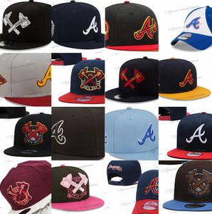 29 Colors Baseball Men's Snapback Hats Classic Toutes les équipes Visor de golf noir Marine Blue Hip Hop Brave 