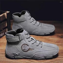 290 44 bottes Hight Chaussures hautes de haut niveau pour hommes Sneakers noirs militaires sports en gros mocts Lux 234