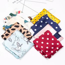 29Color Femmes Satin Animal Imprimé luxe Small Scarf Bureau Lady Hair Band Foulard Hand Kerchief Femme Bandana Châf Neckerchief